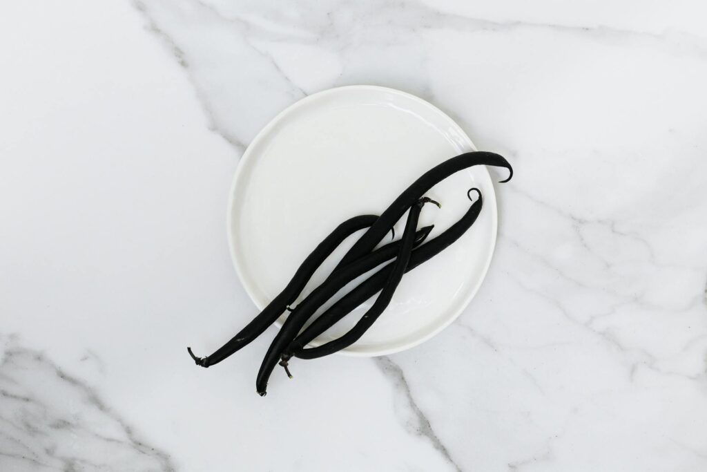 Vanilla Unveiled: Natural Vanilla vs. Synthetic, and Why It Matters