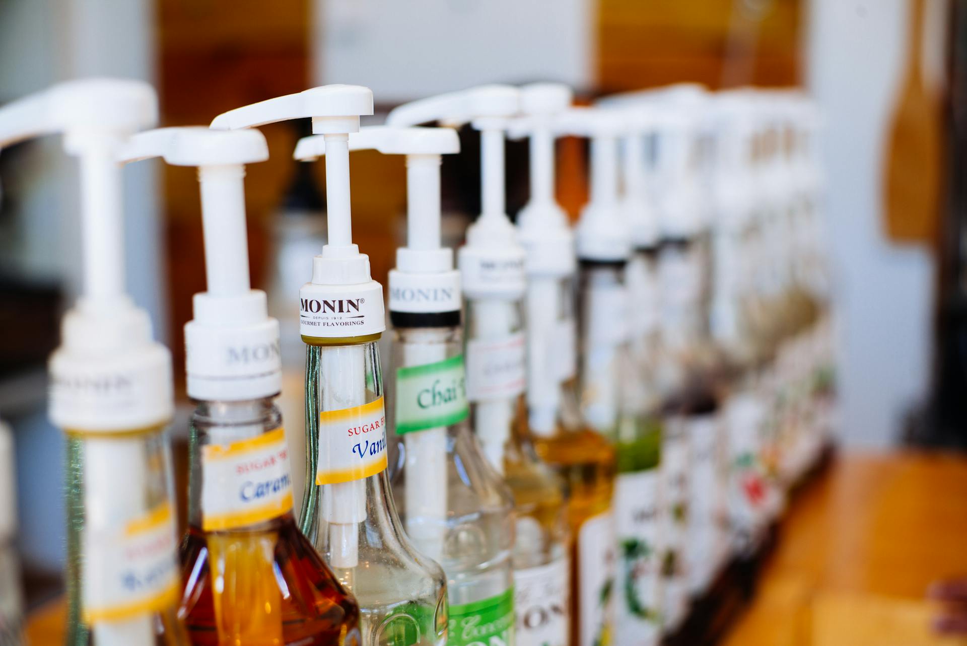 Syrup manufacturer for caramel confections